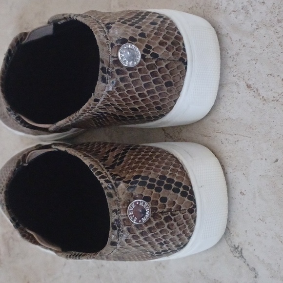 Steve Madden Symba Slip On Snakeskin Print Sneakers - Picture 5 of 9